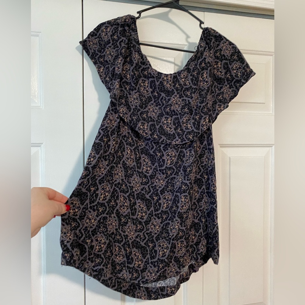 🌸 Free People Flutter Boho Top - Size M 🌸